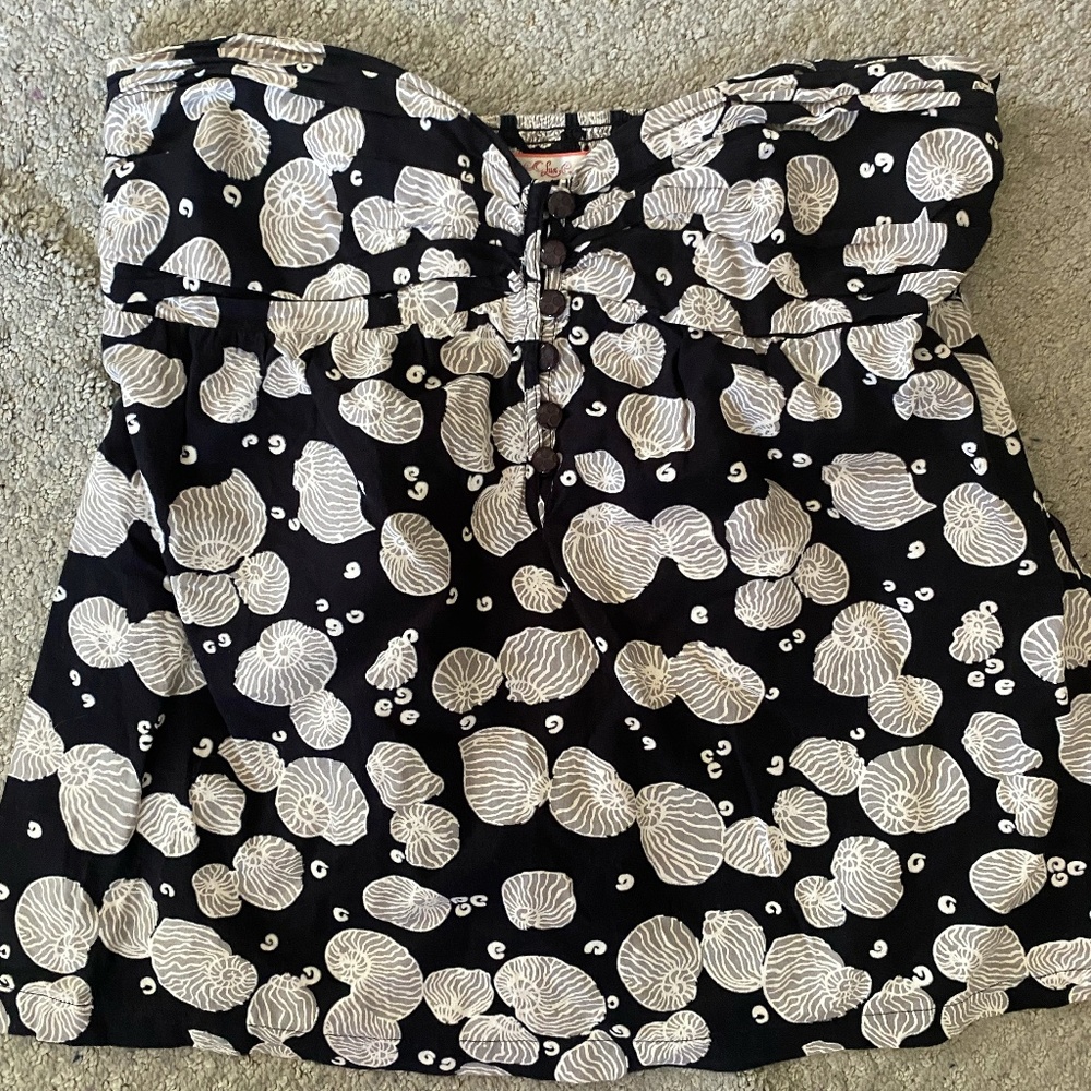 Lux [Urban Outfitters] Seashell top
